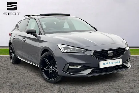 2026 seat used car offer available on finance  leon 1.5 etsi mhev fr black edition hatchback 5dr petrol hybrid dsg 1.5... photo