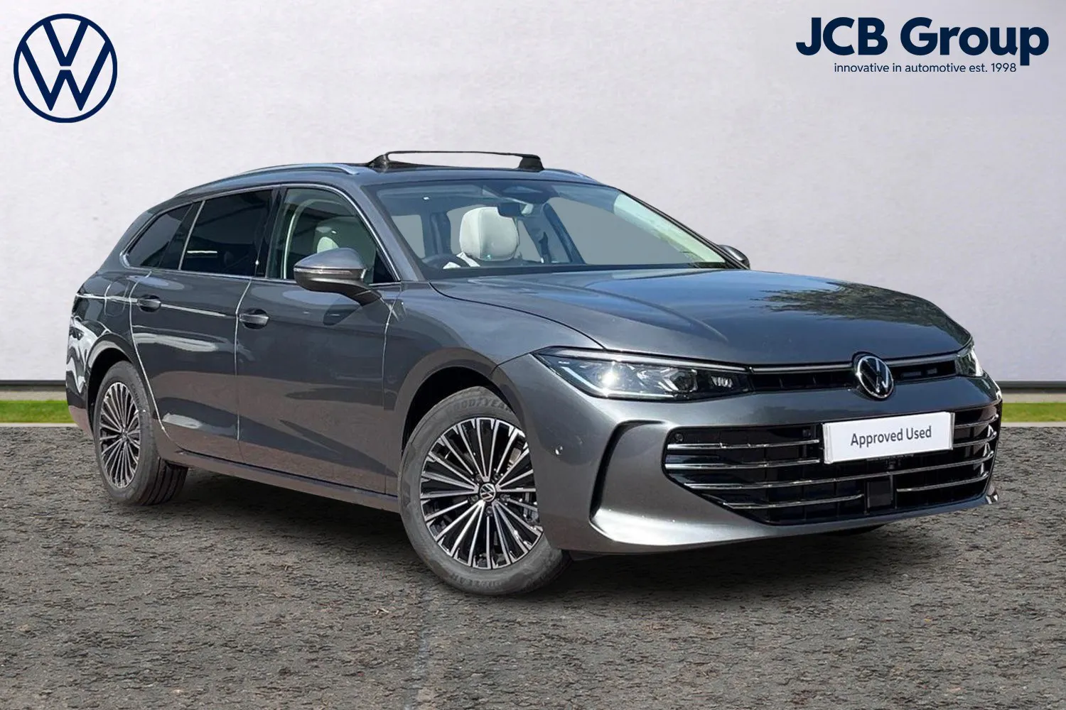 Volkswagen Passat Estate listing photo
