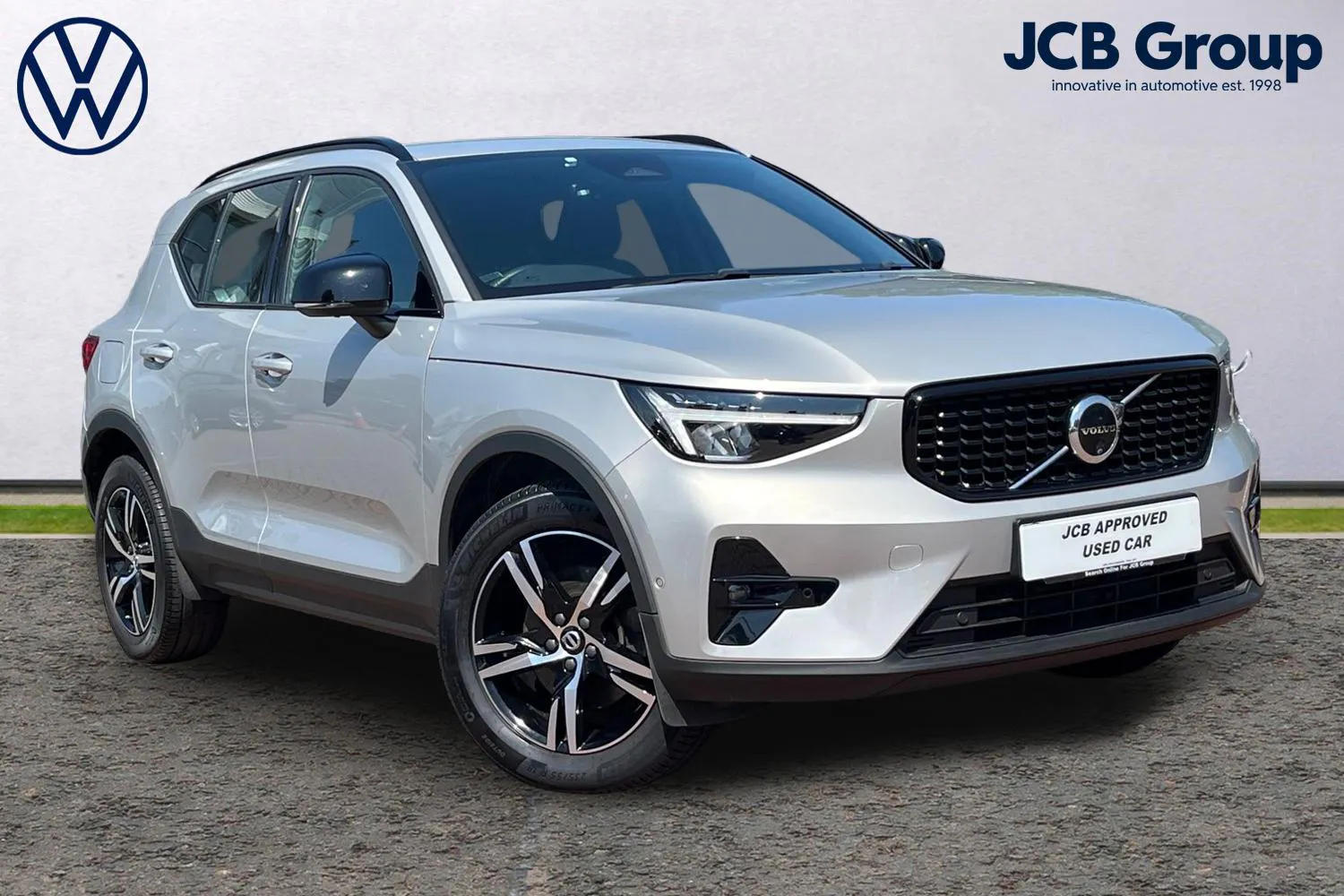2023 Volvo XC40