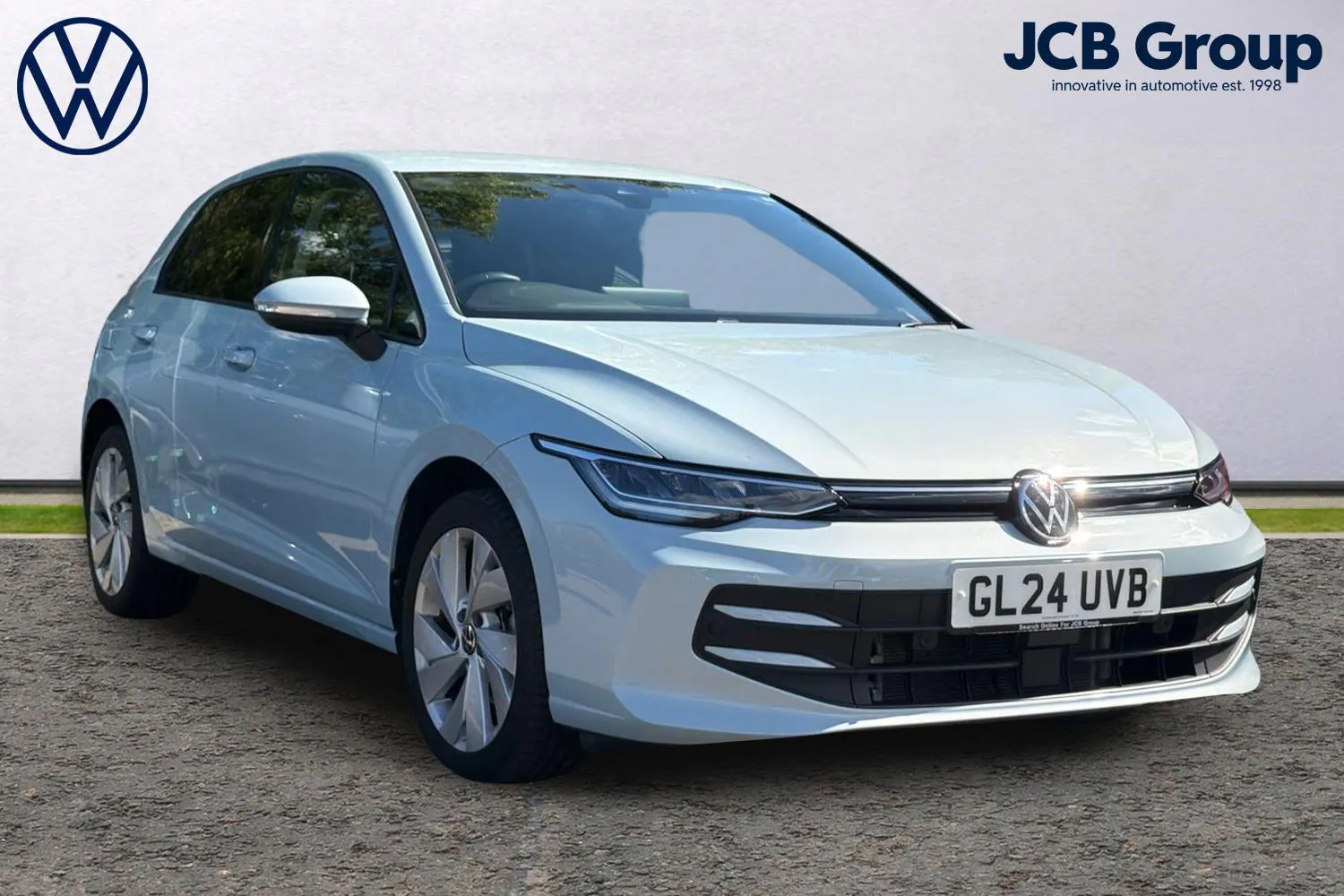 Volkswagen Golf listing photo