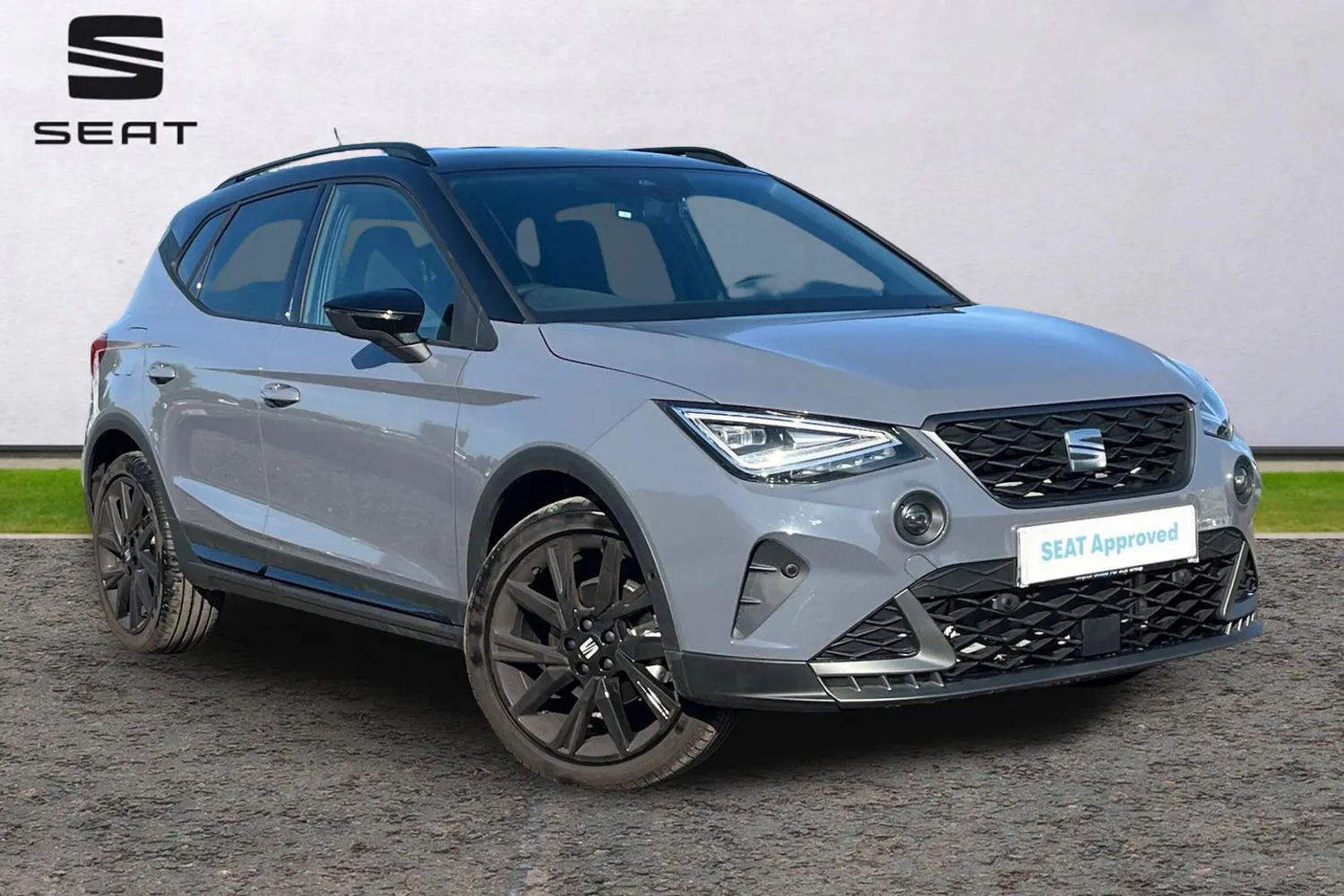 SEAT Arona listing photo