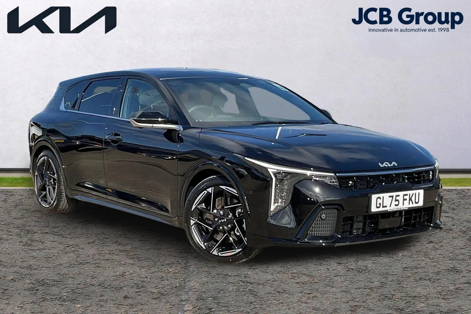 Kia K4 listing photo