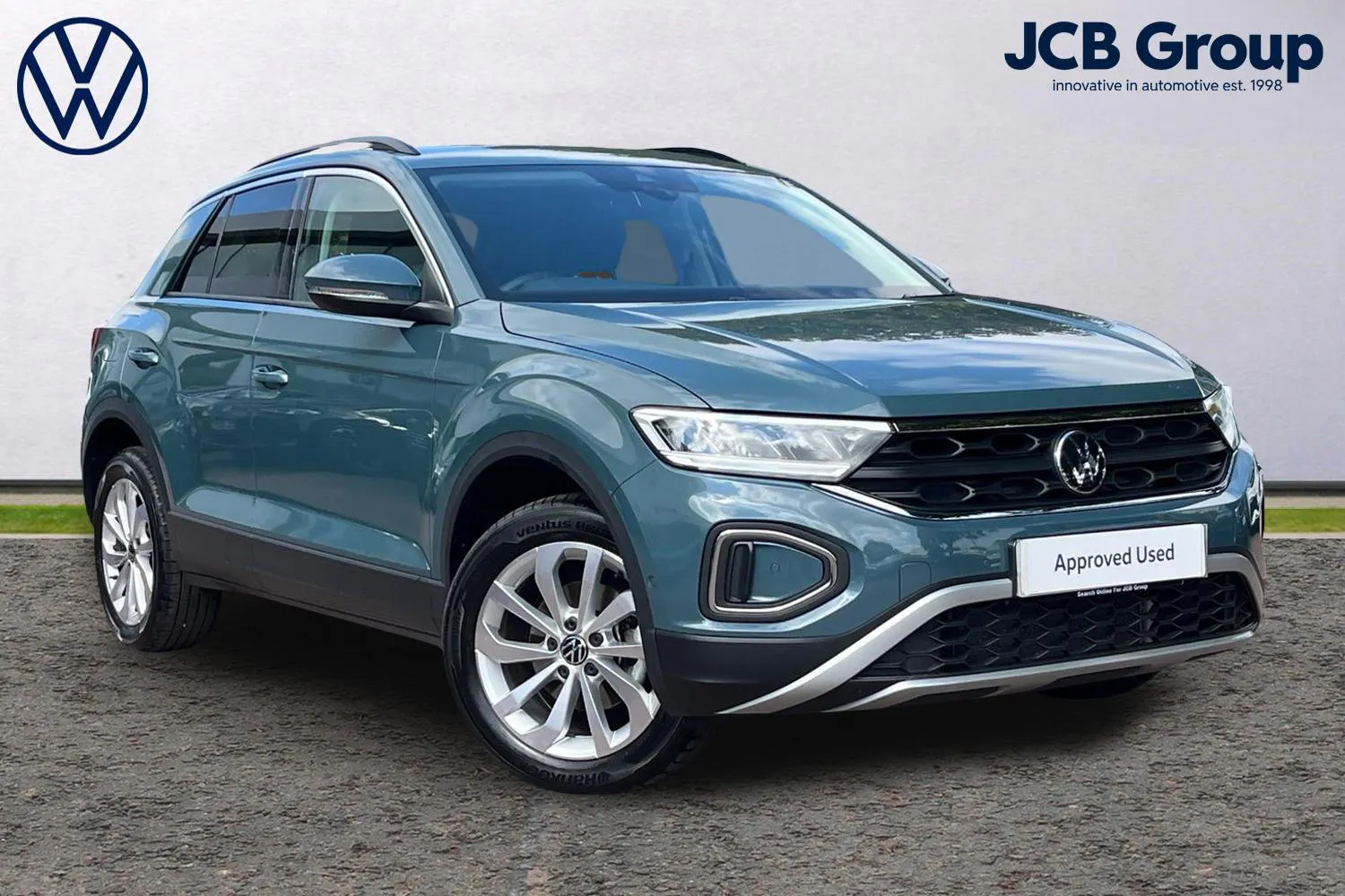 Volkswagen T-Roc dealer public-web source image