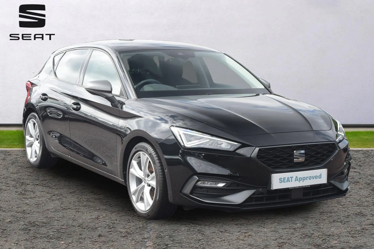 SEAT Leon listing photo