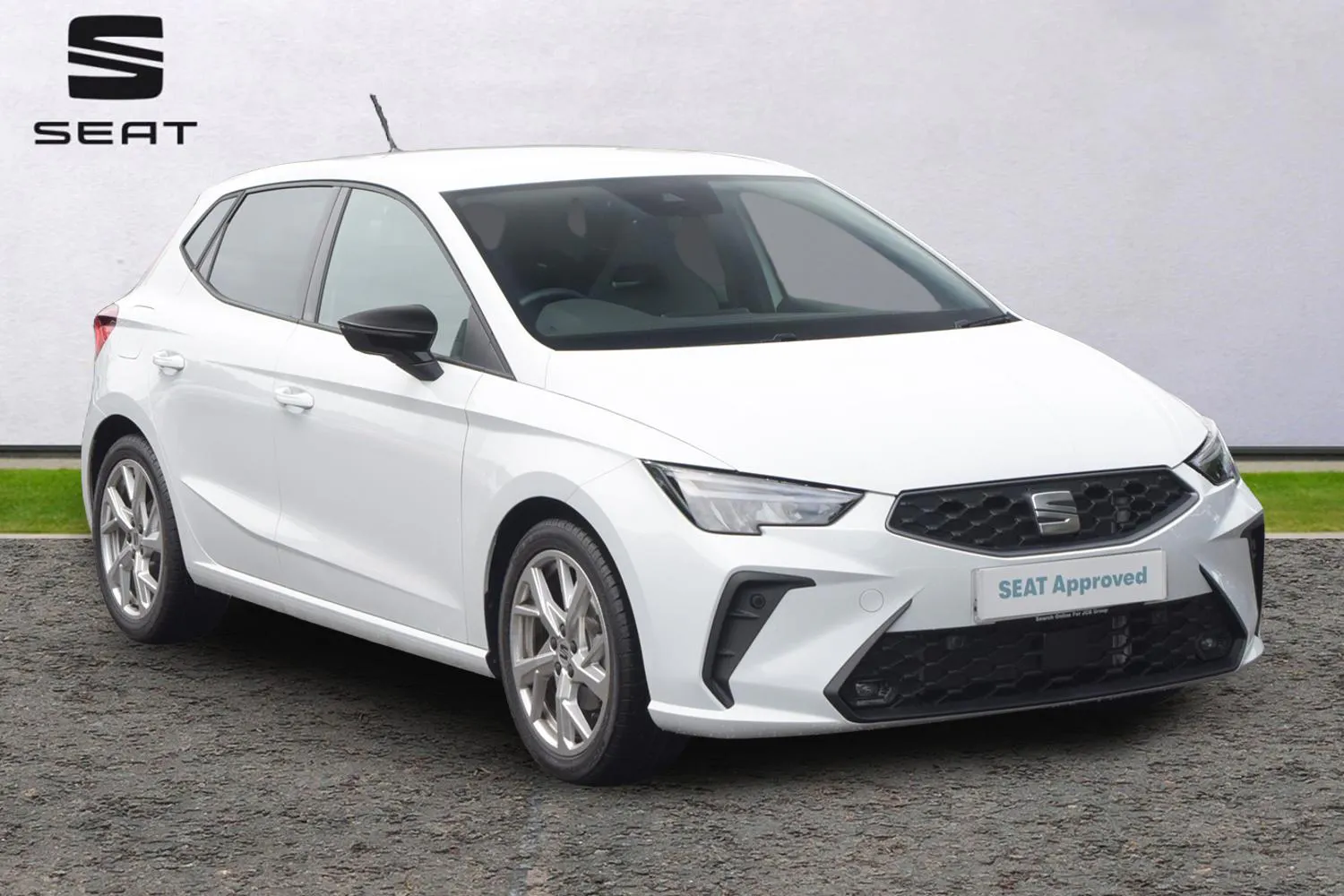 SEAT Ibiza listing photo