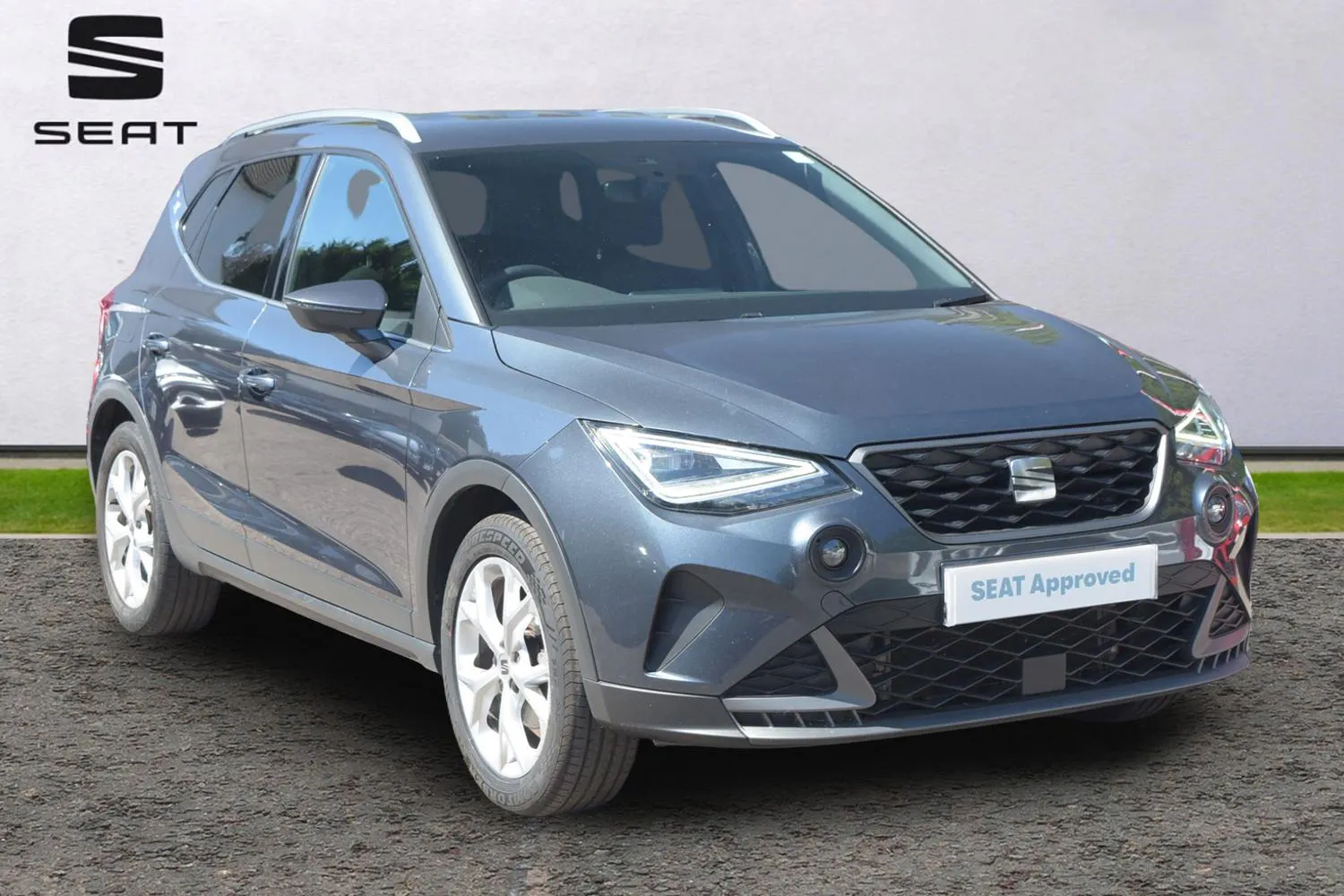 SEAT Arona listing photo