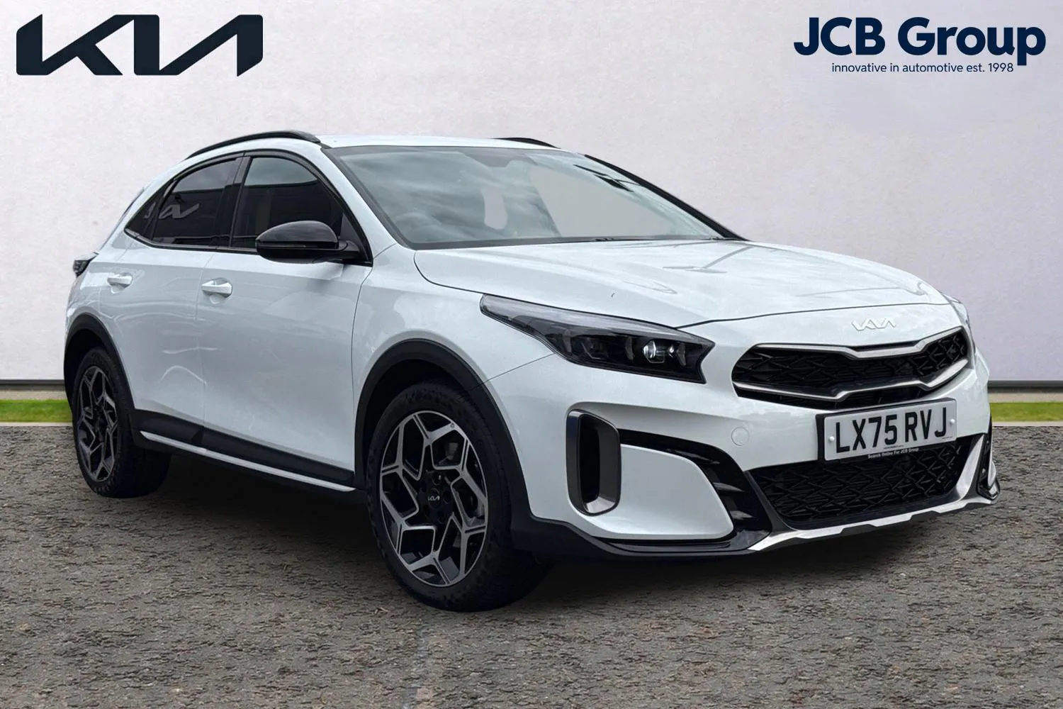 2025 KIA XCeed