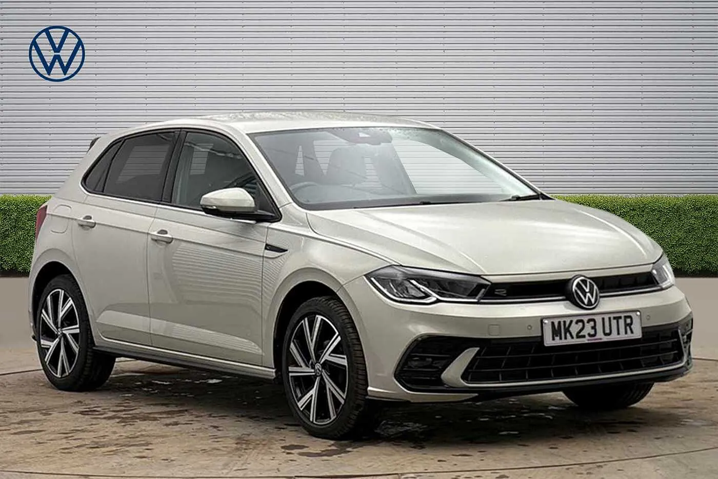 Volkswagen Polo listing photo