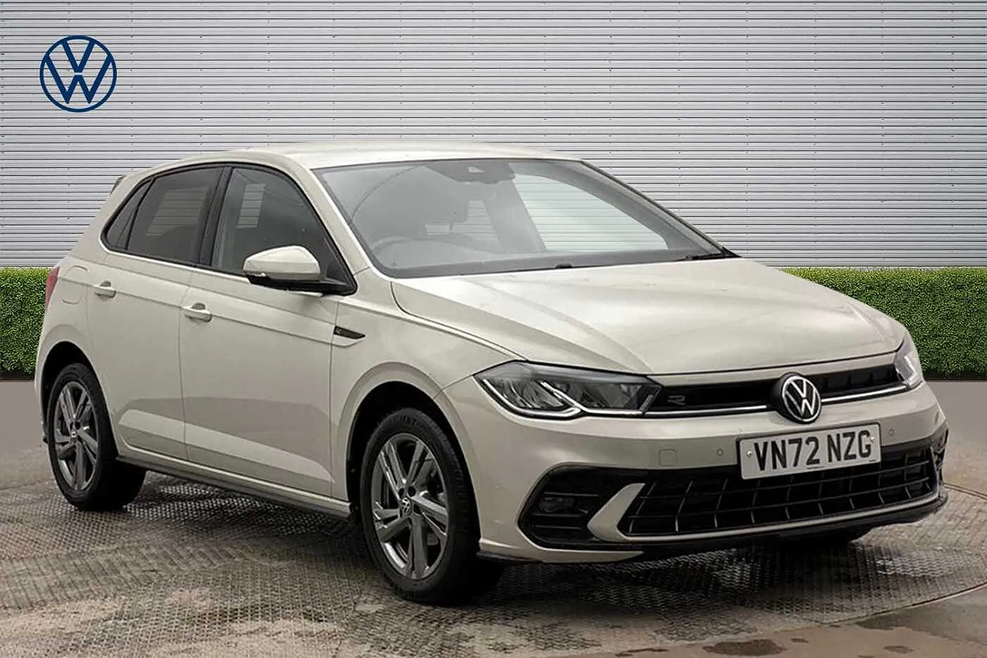 Volkswagen Polo listing photo
