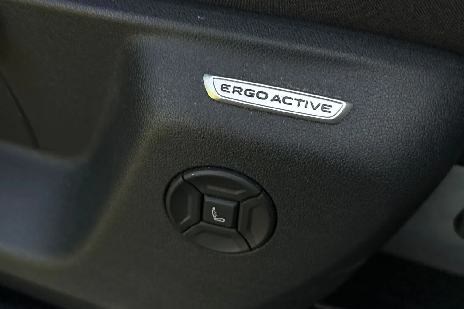 VOLKSWAGEN TIGUAN 1.5 ETSI MHEV R LINE LAUNCH EDITION SUV 5DR PETROL HYBRID DSG...